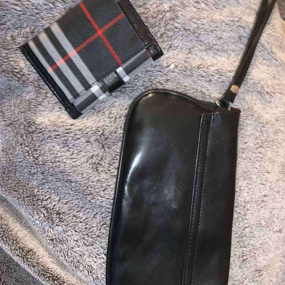 Accessories !! - Picture 4 of 5